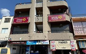 HOTEL y Vapor PLAZA